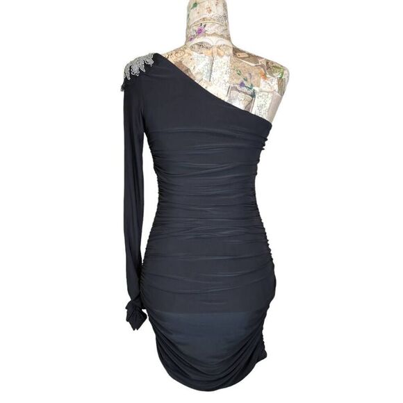 Black One Shoulder Silver Sequined Tight Gathered Sexy Evening Short Dress - Picture 10 of 12